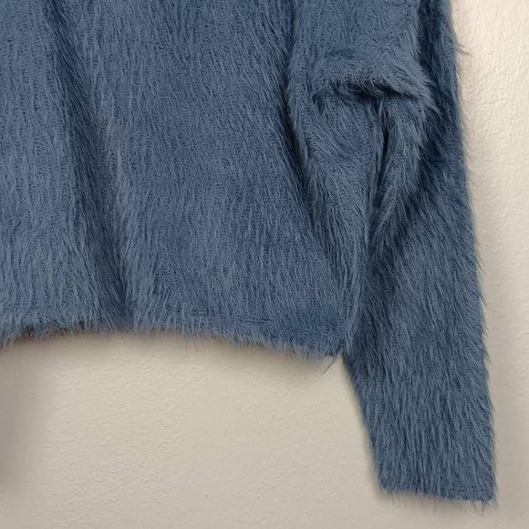 NWT Catherine Maladrino Blue Long Sleeve Crew Neck Sweater Size Medium - Picture 3 of 8